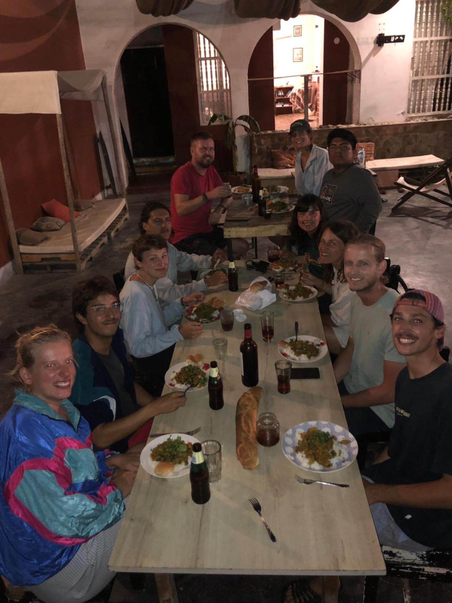 Pointbreak Surf Camp Hostel Huanchaco Bagian luar foto