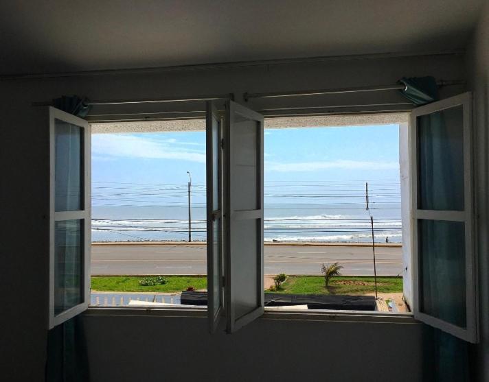 Pointbreak Surf Camp Hostel Huanchaco Ruang foto