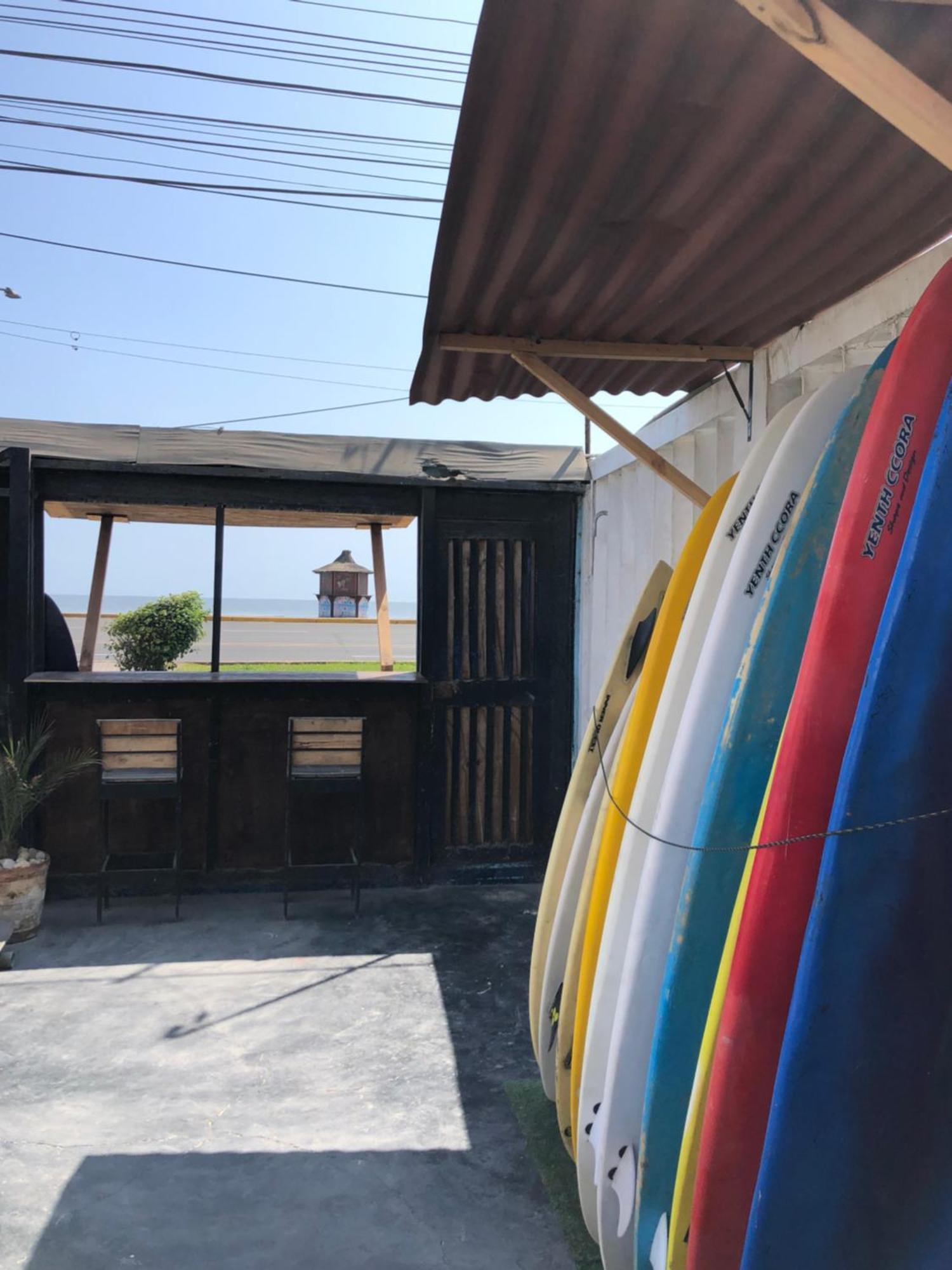 Pointbreak Surf Camp Hostel Huanchaco Bagian luar foto